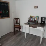 Apartamento Bij De Vlaamse Schuur Wagenberg