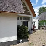 Apartamento Bij De Vlaamse Schuur Wagenberg