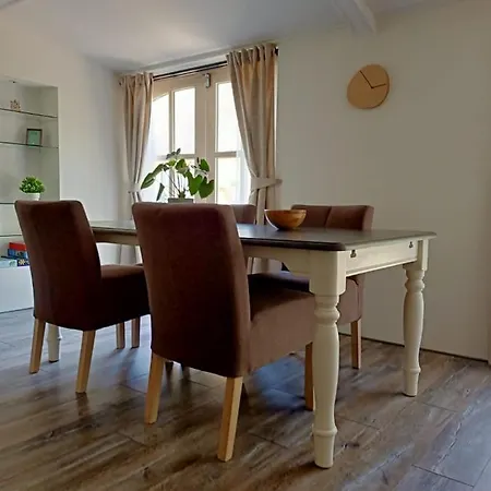Bij De Vlaamse Schuur 아파트 Wagenberg