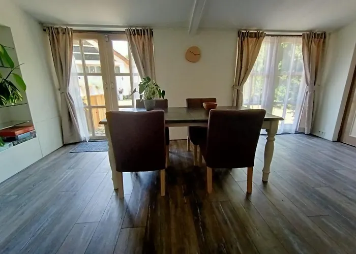 Bij De Vlaamse Schuur *